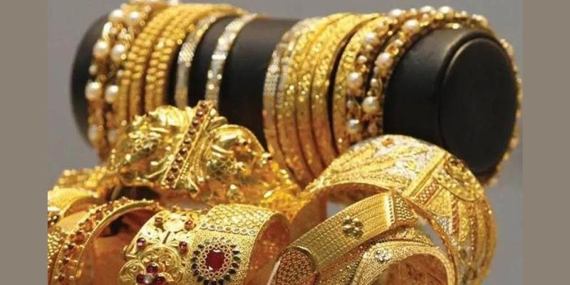 gold jewelery